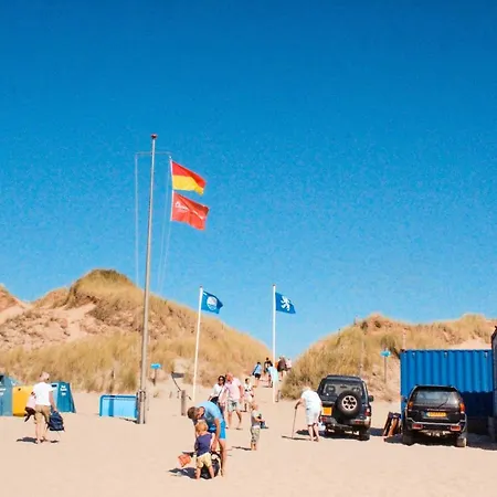 Strand & Well